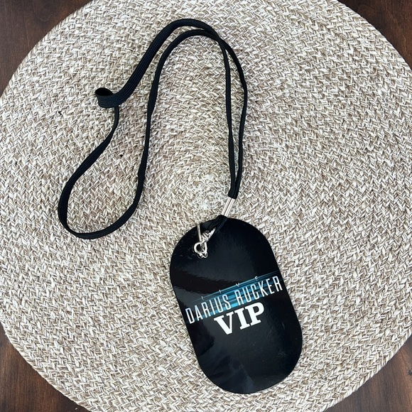 2 Autographed Darius Rucker Posters and VIP PASS - Picture 3 of 8